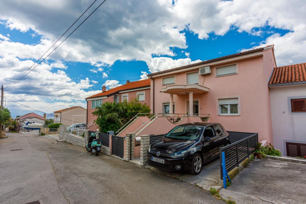 Apartments Hana Криквеница Екстериор снимка